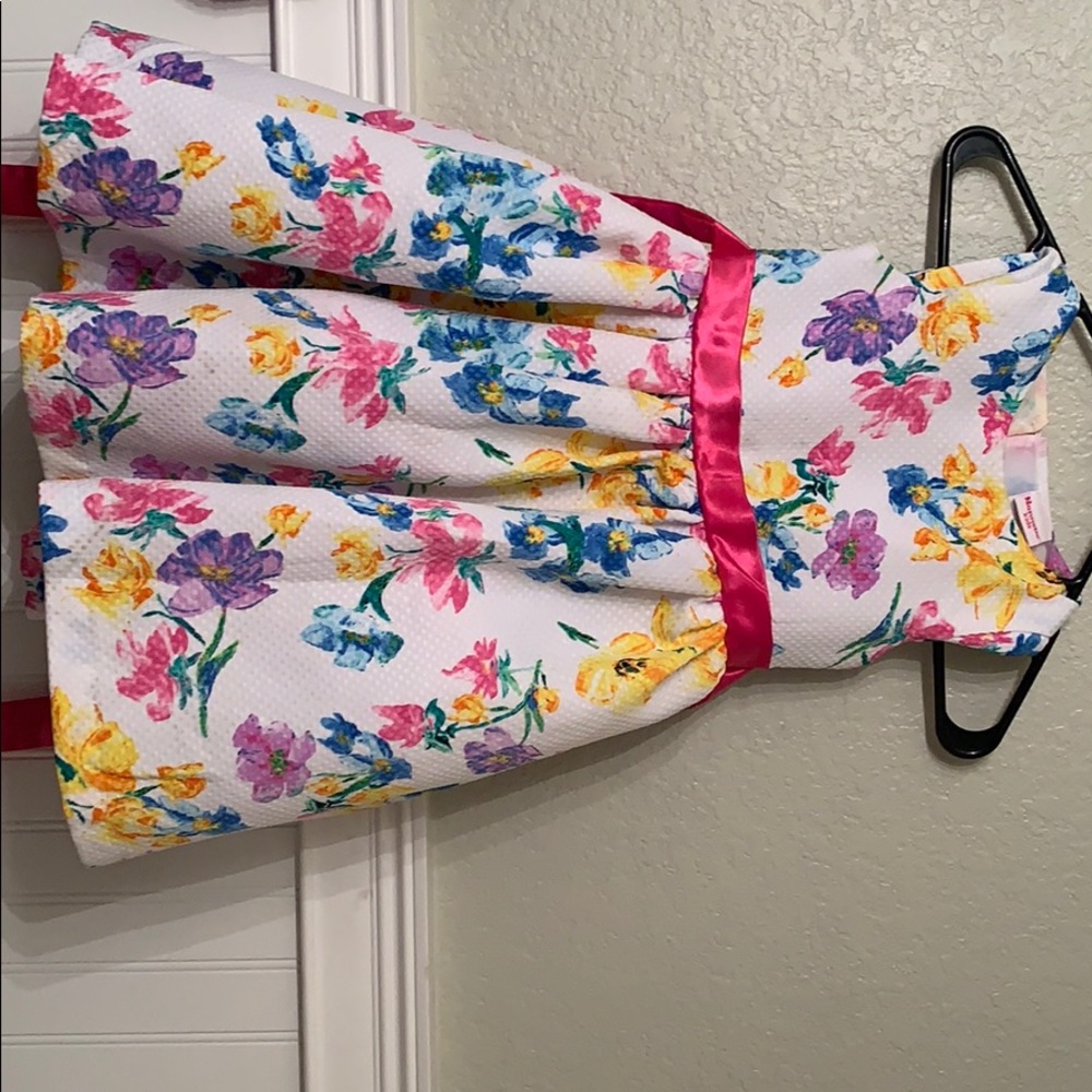 Floral dress with heart on back